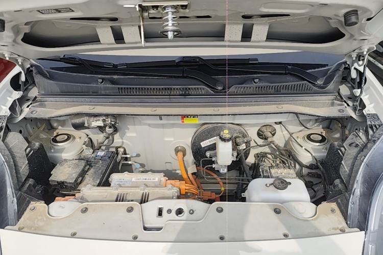 Used Wuling Hongguang MINIEV 2025 Four-Door Version Advanced Edition Engine Bay