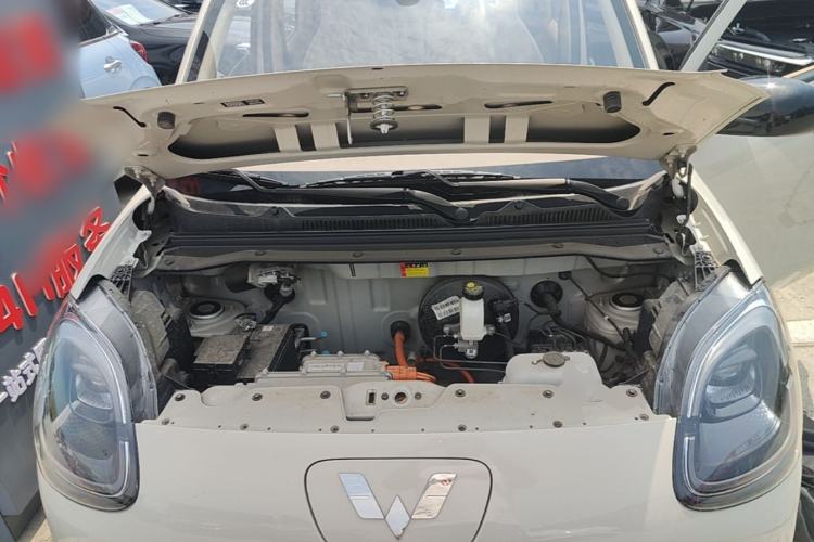 Used Wuling Hongguang MINIEV 2025 Four-Door Version Advanced Edition Engine Bay