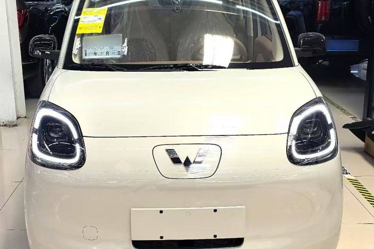 Used Wuling Hongguang MINIEV 2025 Four-Door Version Advanced Edition Engine Bay
