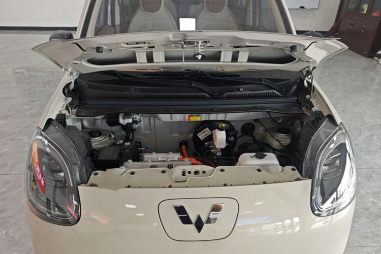 Used Wuling Hongguang MINIEV 2025 Four-Door Version Advanced Edition Engine Bay