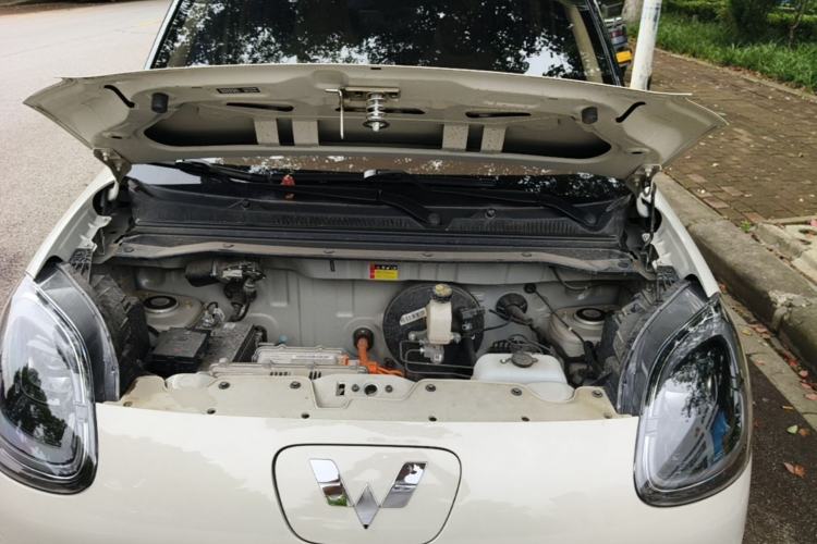 Used Wuling Hongguang MINIEV 2025 Four-Door Version Advanced Edition Engine Bay