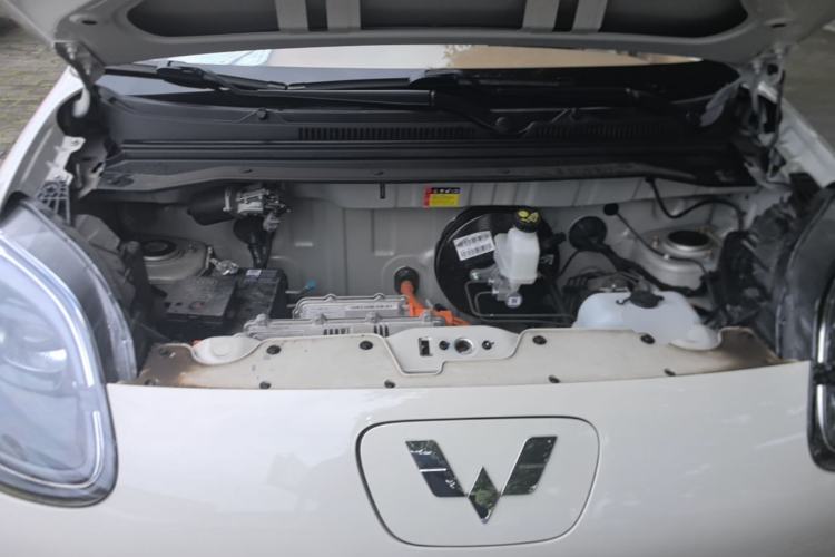 Used Wuling Hongguang MINIEV 2025 Four-Door Version Advanced Edition Engine Bay