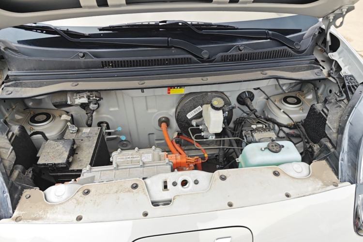 Used Wuling Hongguang MINIEV 2025 Four-Door Version Advanced Edition Engine Bay