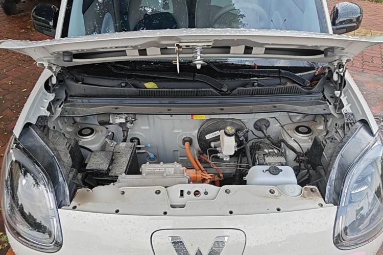 Used Wuling Hongguang MINIEV 2025 Four-Door Version Advanced Edition Engine Bay