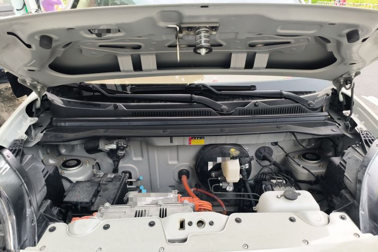 Used Wuling Hongguang MINIEV 2025 Four-Door Version Advanced Edition Engine Bay