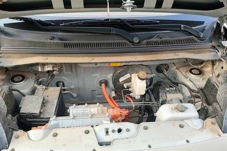 Used Wuling Hongguang MINIEV 2025 Four-Door Version Advanced Edition Engine Bay