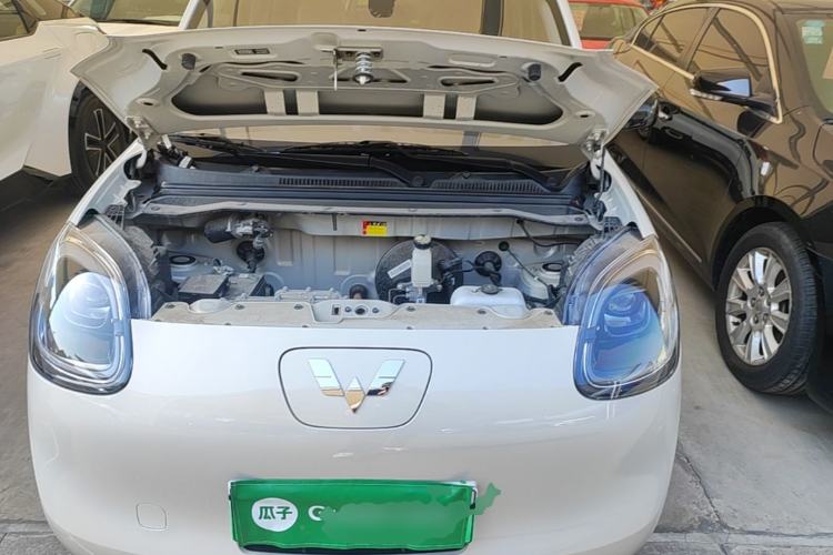 Used Wuling Hongguang MINIEV 2025 Four-Door Version Advanced Edition Engine Bay