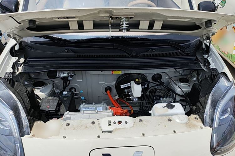 Used Wuling Hongguang MINIEV 2025 Four-Door Version Advanced Edition Engine Bay
