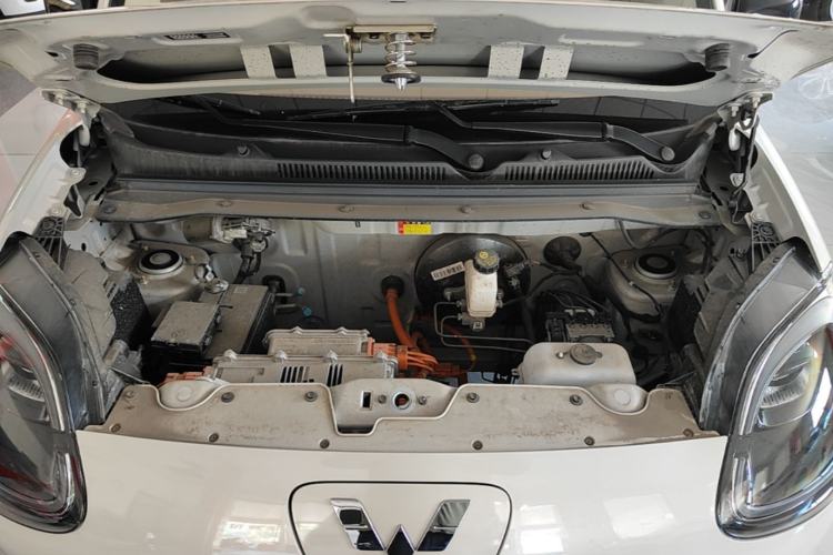 Used Wuling Hongguang MINIEV 2025 Four-Door Version Advanced Edition Engine Bay