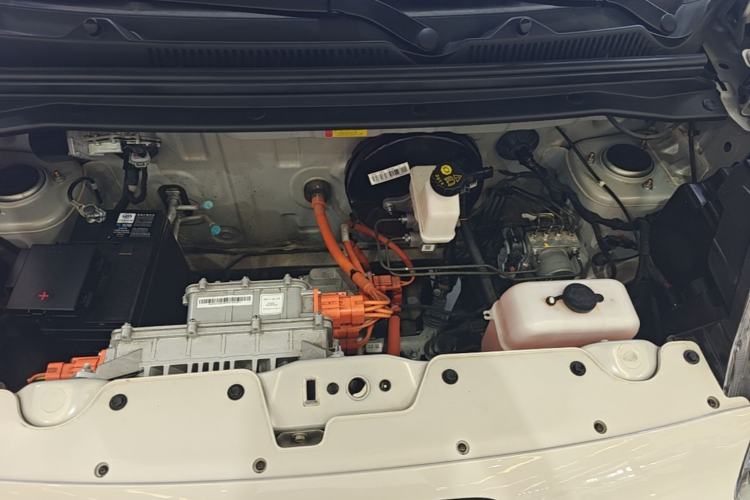 Used Wuling Hongguang MINIEV 2025 Four-Door Version Advanced Edition Engine Bay