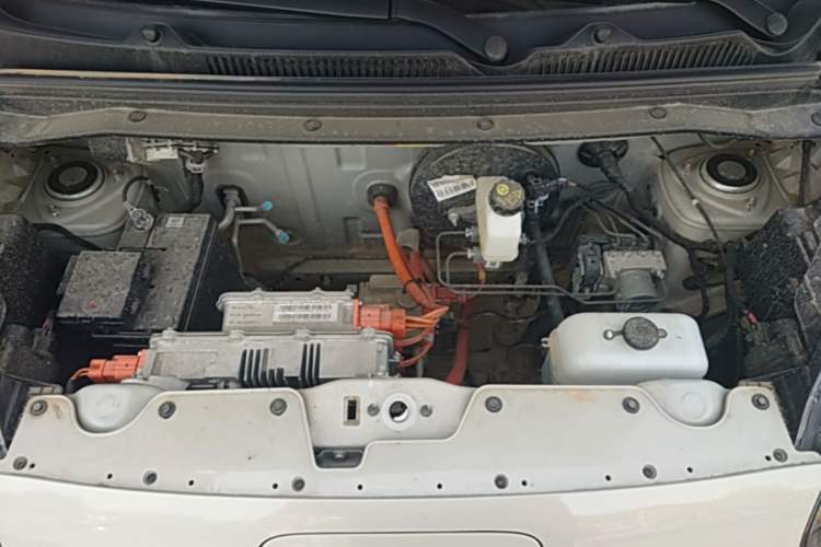 Used Wuling Hongguang MINIEV 2025 Four-Door Version Advanced Edition Engine Bay