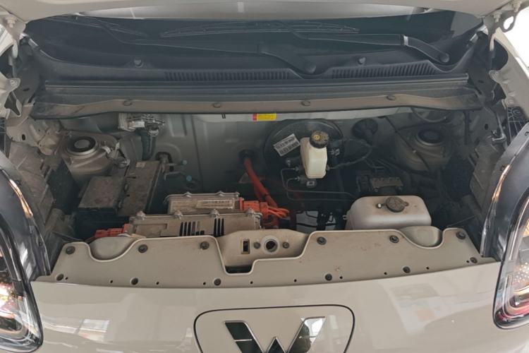 Used Wuling Hongguang MINIEV 2025 Four-Door Version Advanced Edition Engine Bay