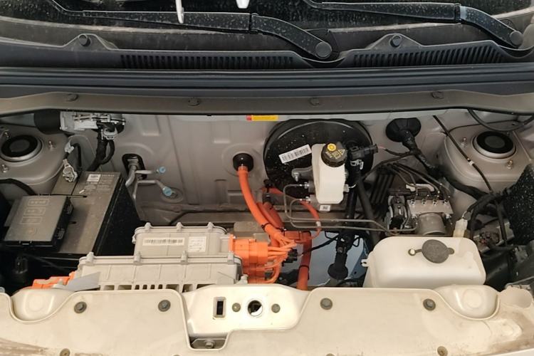 Used Wuling Hongguang MINIEV 2025 Four-Door Version Advanced Edition Engine Bay