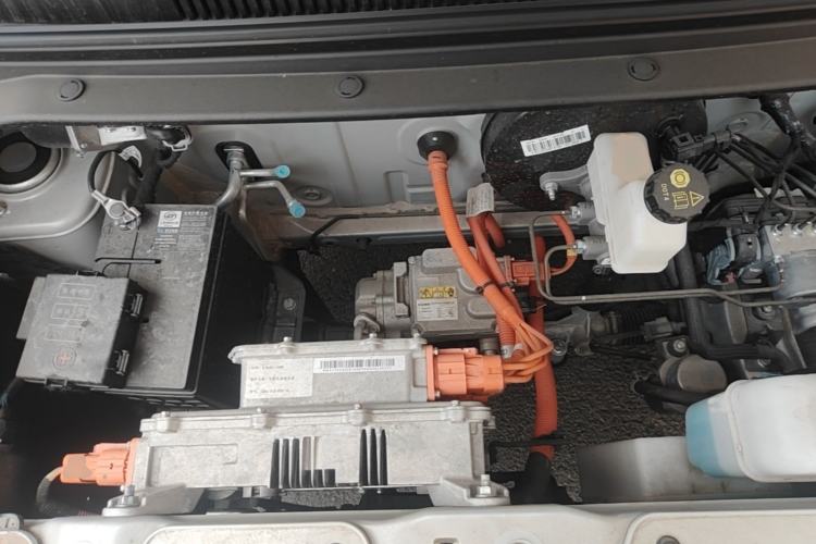 Used Wuling Hongguang MINIEV 2025 Four-Door Version Advanced Edition Engine Bay