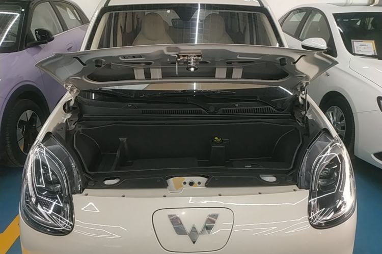 Used Wuling Hongguang MINIEV 2025 Four-Door Version Advanced Edition Engine Bay