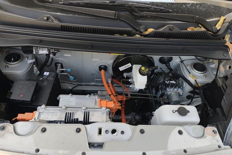 Used Wuling Hongguang MINIEV 2025 Four-Door Version Advanced Edition Engine Bay