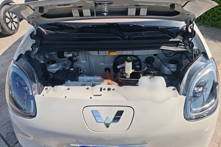 Used Wuling Hongguang MINIEV 2025 Four-Door Version Advanced Edition Engine Bay