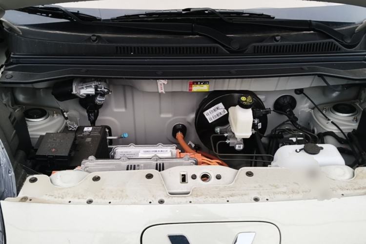 Used Wuling Hongguang MINIEV 2025 Four-Door Version Advanced Edition Engine Bay
