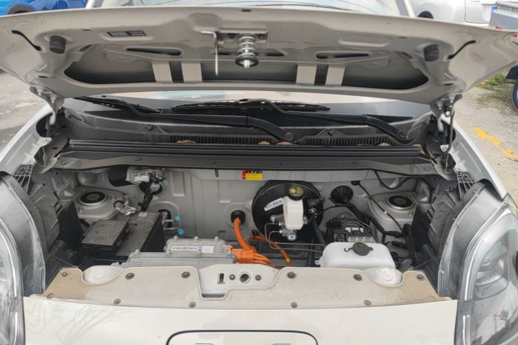 Used Wuling Hongguang MINIEV 2025 Four-Door Version Advanced Edition Engine Bay
