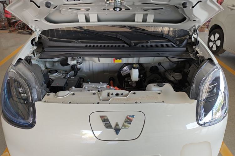 Used Wuling Hongguang MINIEV 2025 Four-Door Version Advanced Edition Engine Bay