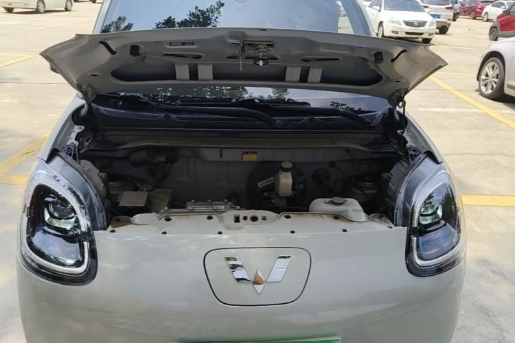 Used Wuling Hongguang MINIEV 2025 Four-Door Version Advanced Edition Engine Bay