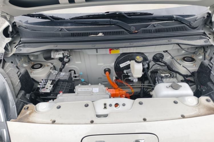 Used Wuling Hongguang MINIEV 2025 Four-Door Version Advanced Edition Engine Bay