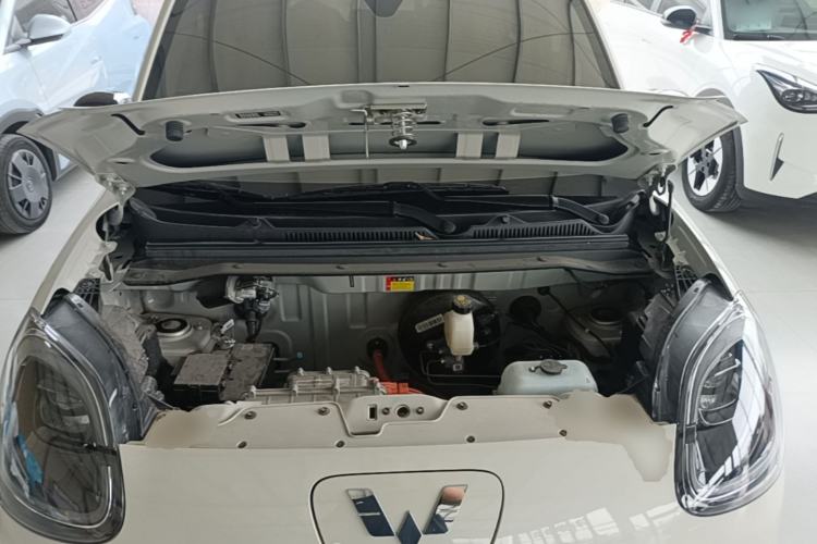 Used Wuling Hongguang MINIEV 2025 Four-Door Version Advanced Edition Engine Bay