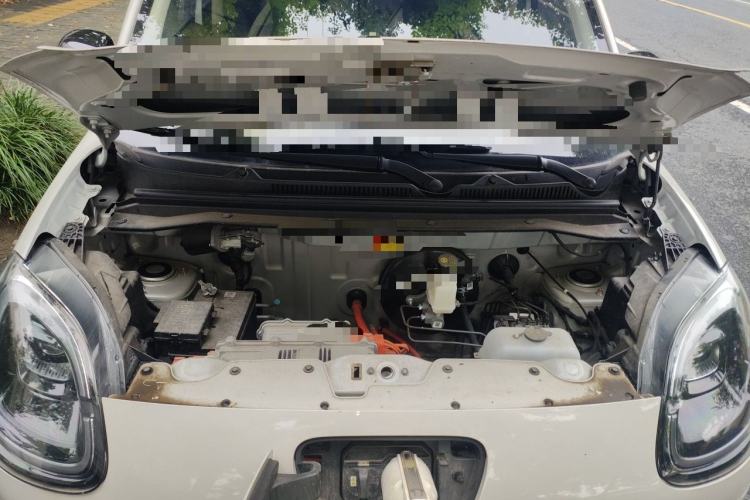Used Wuling Hongguang MINIEV 2025 Four-Door Version Advanced Edition Engine Bay