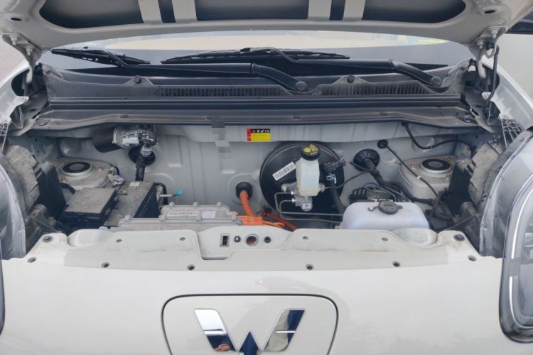 Used Wuling Hongguang MINIEV 2025 Four-Door Version Advanced Edition Engine Bay