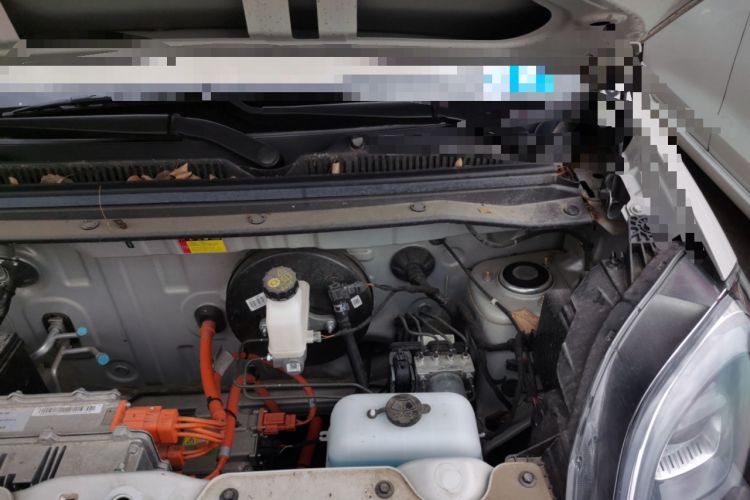 Used Wuling Hongguang MINIEV 2025 Four-Door Version Advanced Edition Engine Bay Left