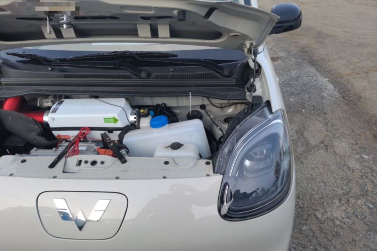 Used Wuling Hongguang MINIEV 2025 Four-Door Version Advanced Edition Engine Bay Left