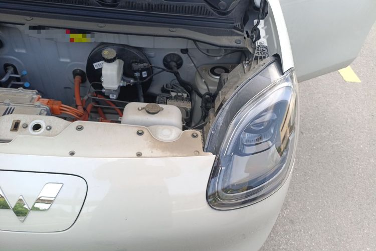 Used Wuling Hongguang MINIEV 2025 Four-Door Version Advanced Edition Engine Bay Left