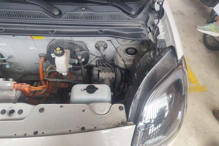 Used Wuling Hongguang MINIEV 2025 Four-Door Version Zhenxiang+ Edition Engine Bay Left