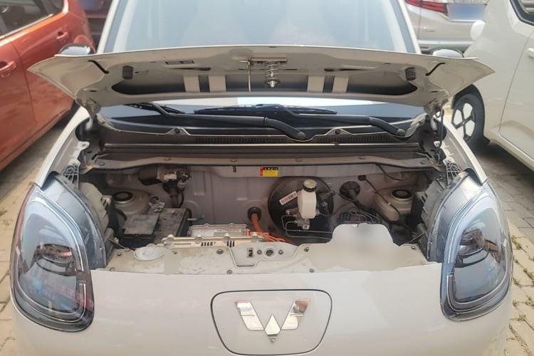Used Wuling Hongguang MINIEV 2025 Four-Door Version Advanced Edition Engine Bay