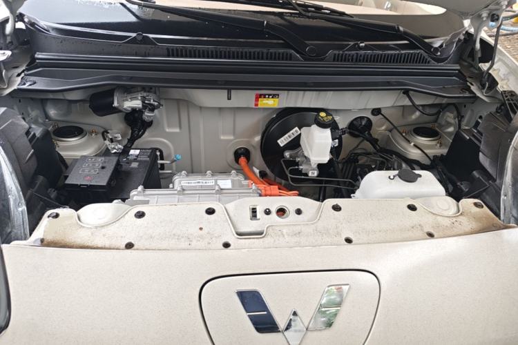 Used Wuling Hongguang MINIEV 2025 Four-Door Version Advanced Edition Engine Bay