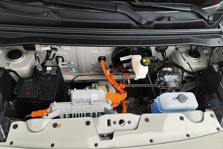 Used Wuling Hongguang MINIEV 2025 Four-Door Version Advanced Edition Engine Bay