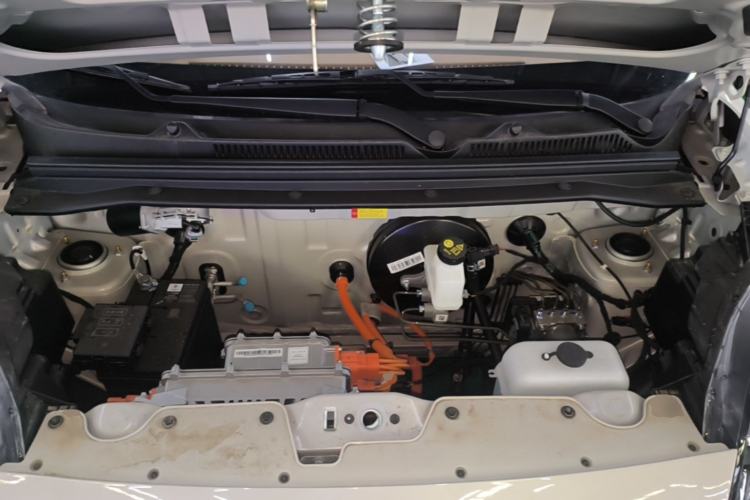 Used Wuling Hongguang MINIEV 2025 Four-Door Version Advanced Edition Engine Bay