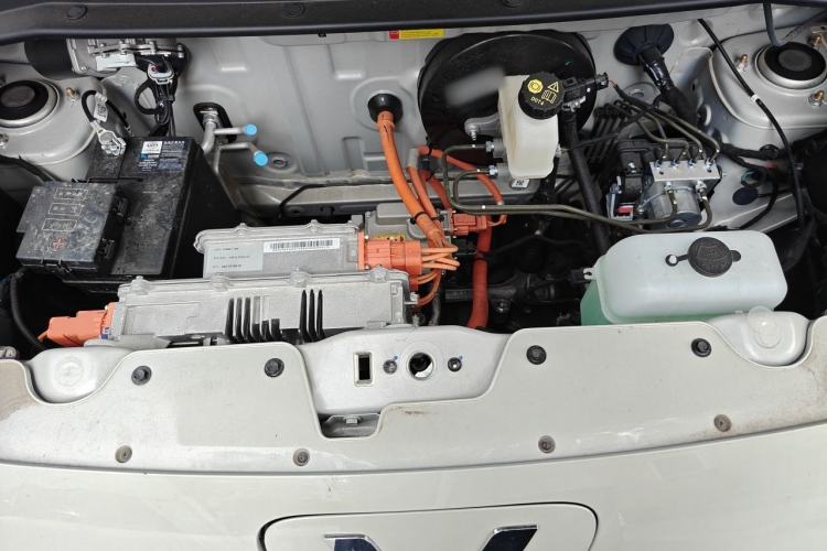 Used Wuling Hongguang MINIEV 2025 Four-Door Version Zhenxiang+ Edition Engine Bay