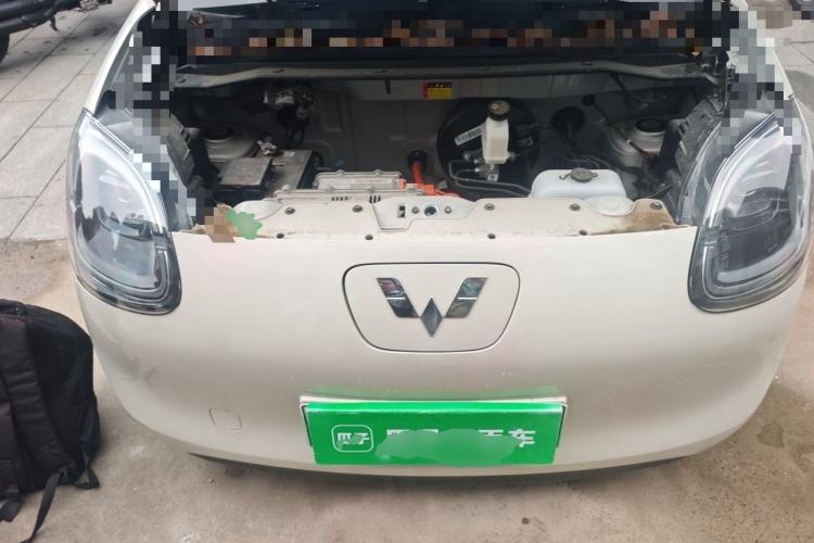 Used Wuling Hongguang MINIEV 2025 Four-Door Version Zhenxiang+ Edition Engine Bay