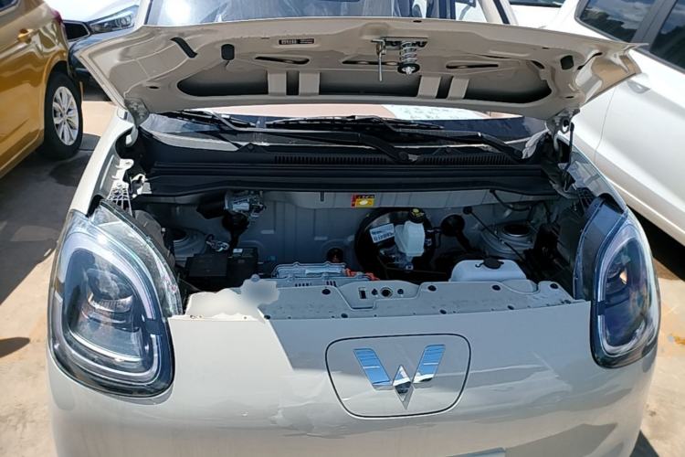 Used Wuling Hongguang MINIEV 2025 Four-Door Version Advanced Edition Engine Bay
