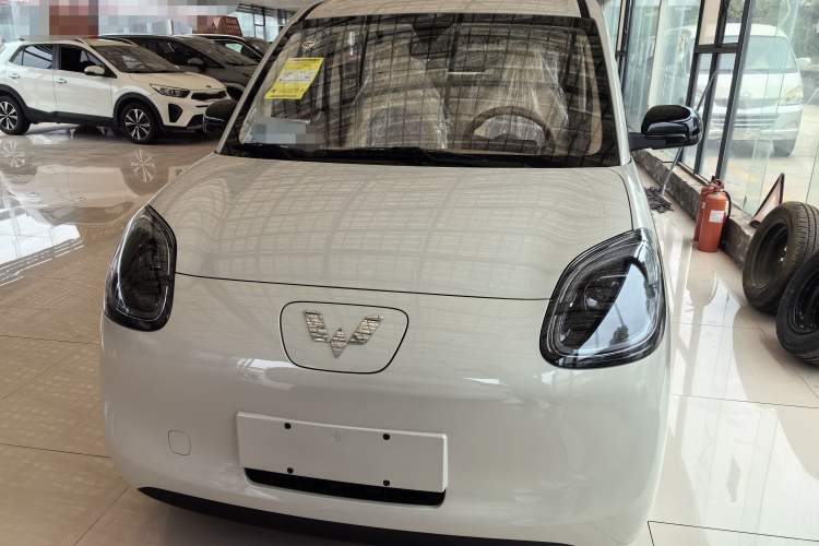 Used Wuling Hongguang MINIEV 2025 Four-Door Version Advanced Edition Engine Bay