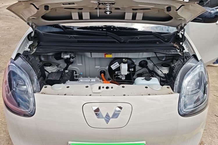 Used Wuling Hongguang MINIEV 2025 Four-Door Version Advanced Edition Engine Bay