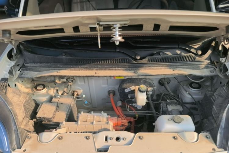 Used Wuling Hongguang MINIEV 2025 Four-Door Version Advanced Edition Engine Bay
