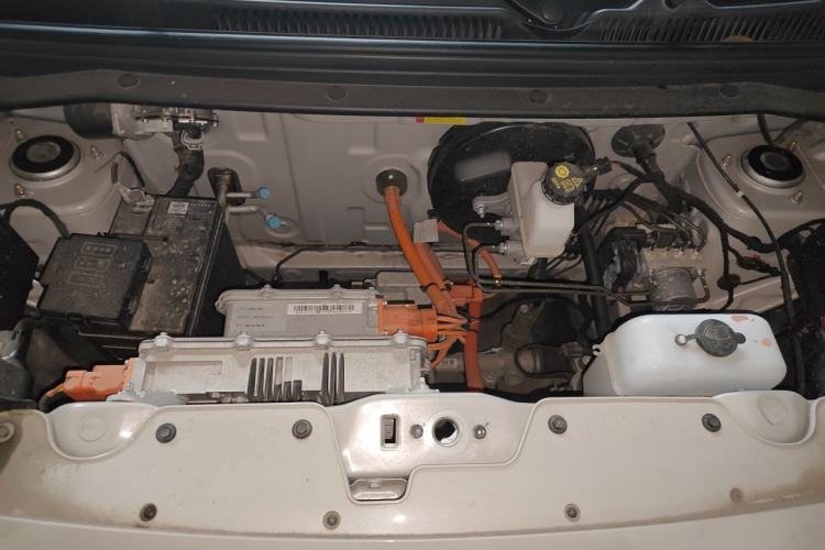 Used Wuling Hongguang MINIEV 2025 Four-Door Version Advanced Edition Engine Bay