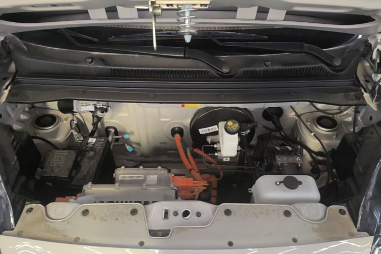 Used Wuling Hongguang MINIEV 2025 Four-Door Version Advanced Edition Engine Bay