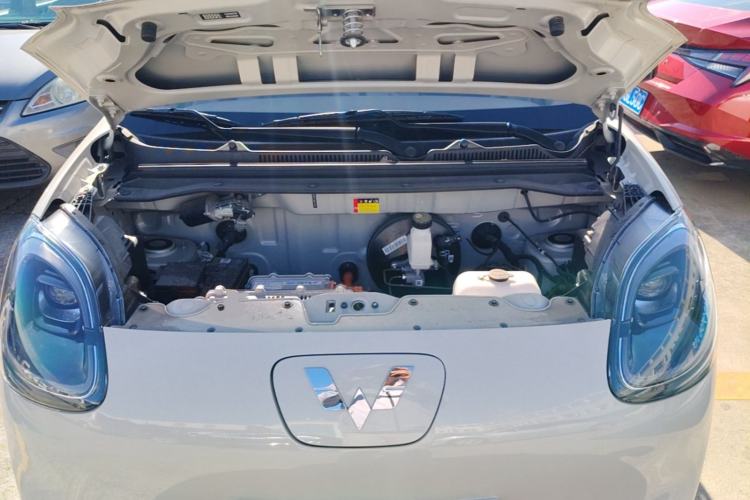 Used Wuling Hongguang MINIEV 2025 Four-Door Version Advanced Edition Engine Bay