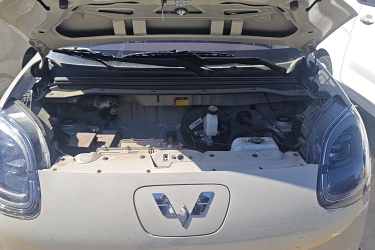Used Wuling Hongguang MINIEV 2025 Four-Door Version Advanced Edition Engine Bay