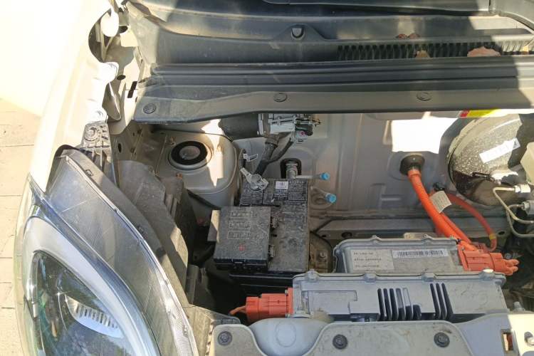 Used Wuling Hongguang MINIEV 2025 Four-Door Version Zhenxiang+ Edition Engine Bay Right