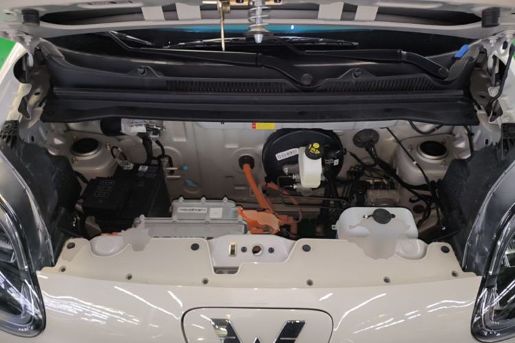Used Wuling Hongguang MINIEV 2025 Four-Door Version Advanced Edition Engine Bay