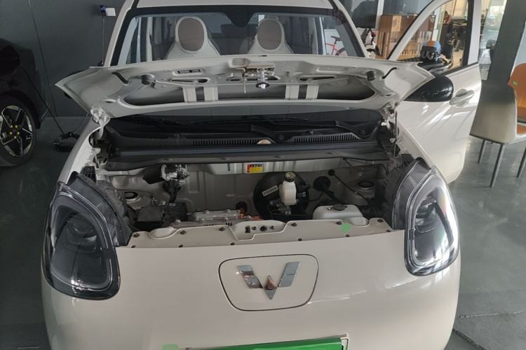 Used Wuling Hongguang MINIEV 2025 Four-Door Version Advanced Edition Engine Bay